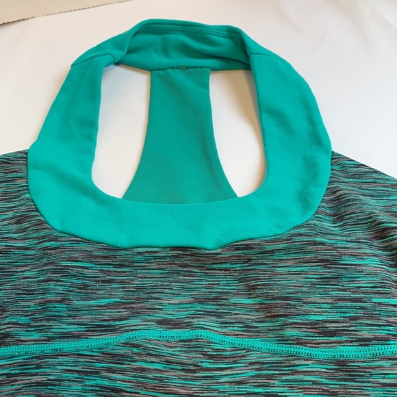 Lululemon size 8 teal scoop neck racer back tank - Picture 6 of 8